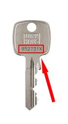 Schlüssel mit Nummer zur Nachbestellung von Schlüsseln und Schließzylindern in der gleichen Schließung